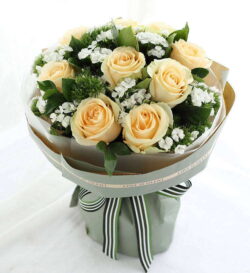 bó hoa hồng nhỏ xinh