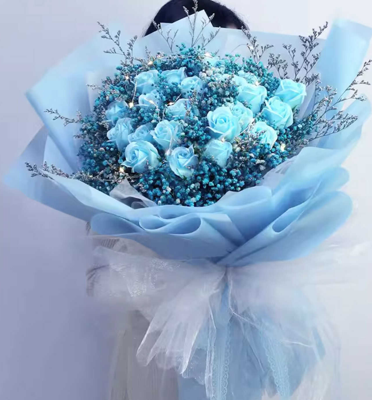 bó hoa hồng xanh mix hoa baby độc đáo