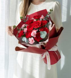 bó hoa phăng đỏ