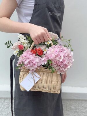 Giỏ hoa sinh nhật cho nữ đẹp