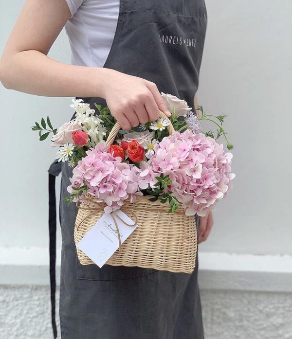 Giỏ hoa sinh nhật cho nữ đẹp Giỏ hoa sinh nhật cho nữ đẹp