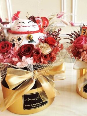 Giỏ hoa mèo thần tài khai trương
