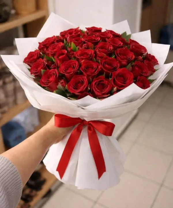 mẫu bó hoa hồng dáng tròn
