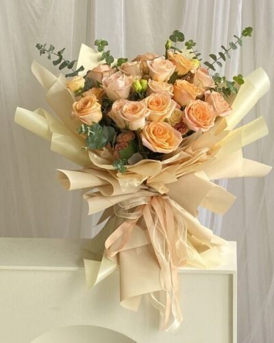 bo hoa hong vang e1743072403753 bó hoa hồng vàng