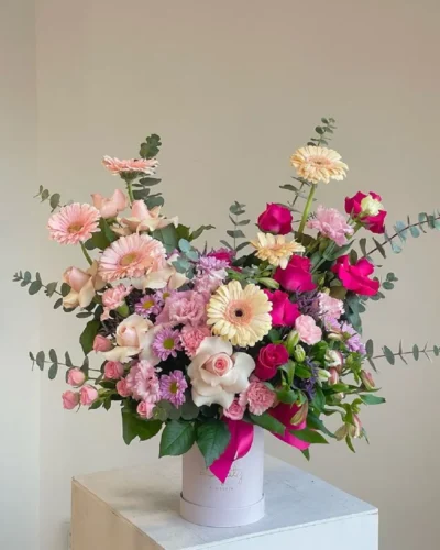 hoa sinh nhat sang trong đặt lẵng hoa sinh nhật sang trọng