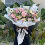 Hoa tặng em trai