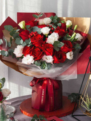 hoa hồng và dạ yến thảo sinh nhật