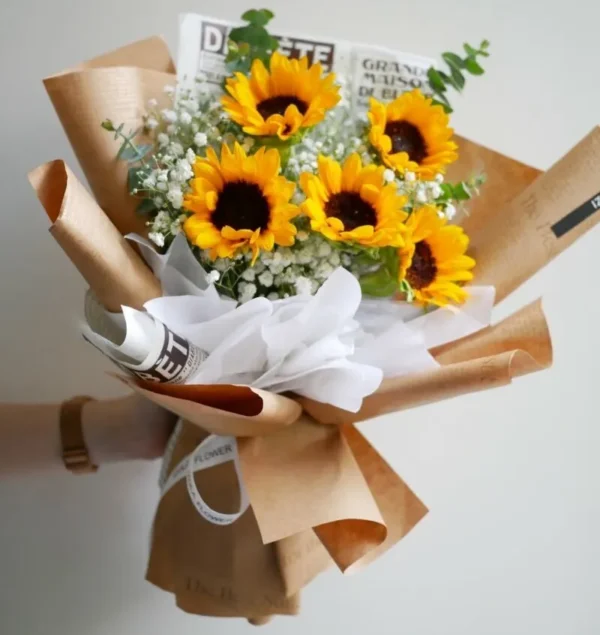 Bó hoa hướng dương chụp kỷ yếu (3) Bó hướng dương chụp kỷ yếu
