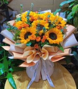 bó hoa 7 bông hướng dương