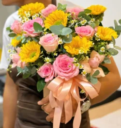 giỏ hoa hướng dương 300k
