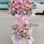 kệ hoa khai trương tone hồng