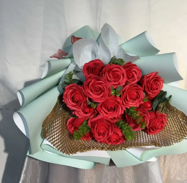 bó hoa sáp tone đỏ