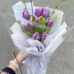 bó hoa tulip tím giá chỉ từ 450k tại 7f garden