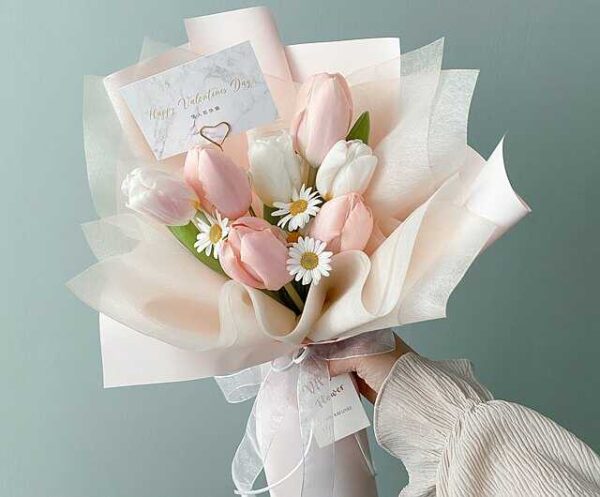 bó hoa tulip hồng đẹp