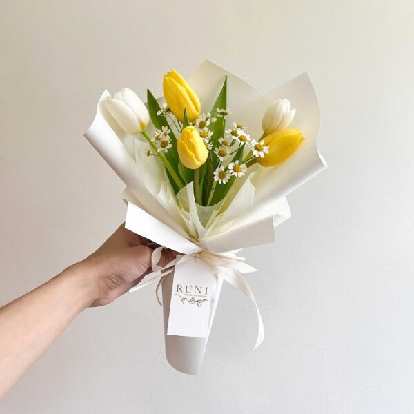 bó hoa tulip vàng (2) bó tulip vàng