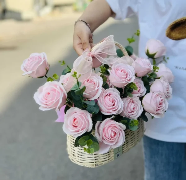 giỏ hoa sáp (1)_1 giỏ hoa sáp hcm