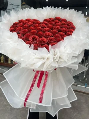 Bó hoa sáp đỏ gói giấy trắng tặng 14/2