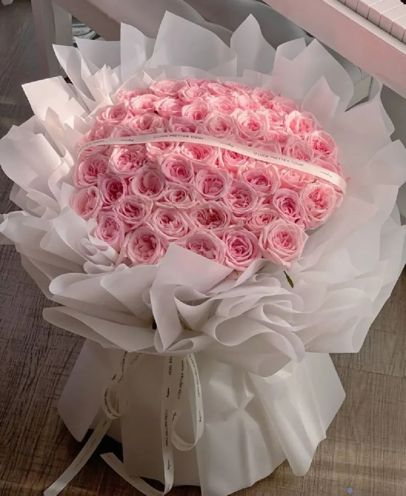 Hoa sáp valentine tròn và hình trái tim