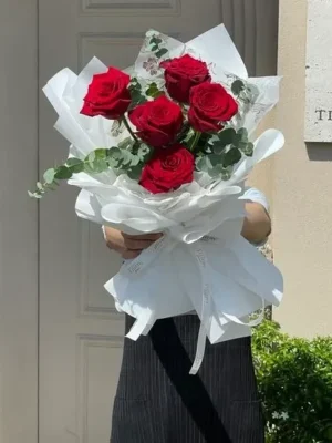 bó hoa hồng 5 bông