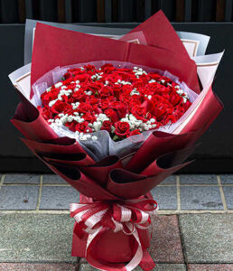 bó hoa hồng đỏ 100 bông