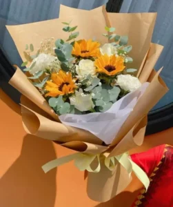 bó hoa hướng dương giấy báo