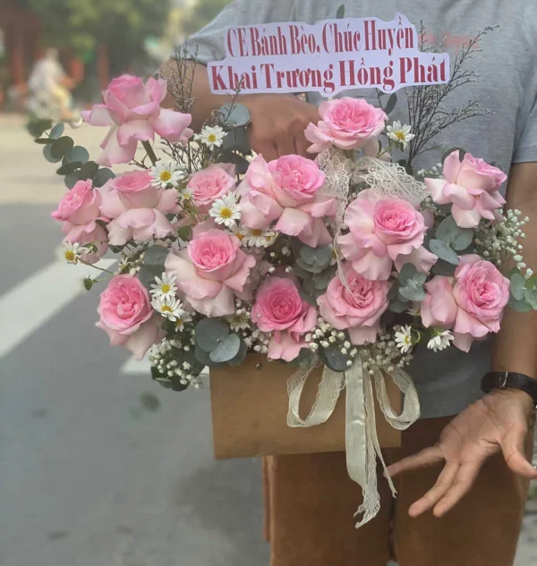 Giỏ hoa hồng đẹp đơn giản - Ảnh 3