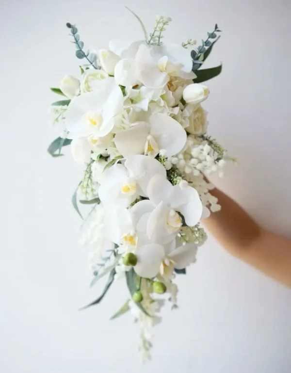 Hoa lan cưới cầm tay - Ảnh 3