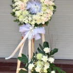 Kệ hoa chia buồn hiện đại - Tiệm hoa 7F Garden