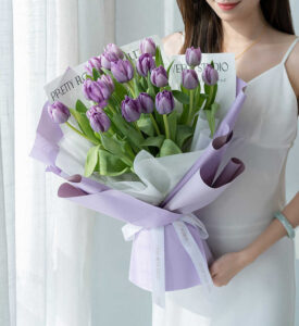 bó hoa tulip màu tím đẹp nhất