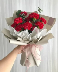 bó hoa cẩm chướng đỏ 10 bông