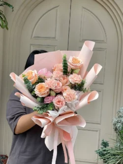 bó hoa hồng kem pastek
