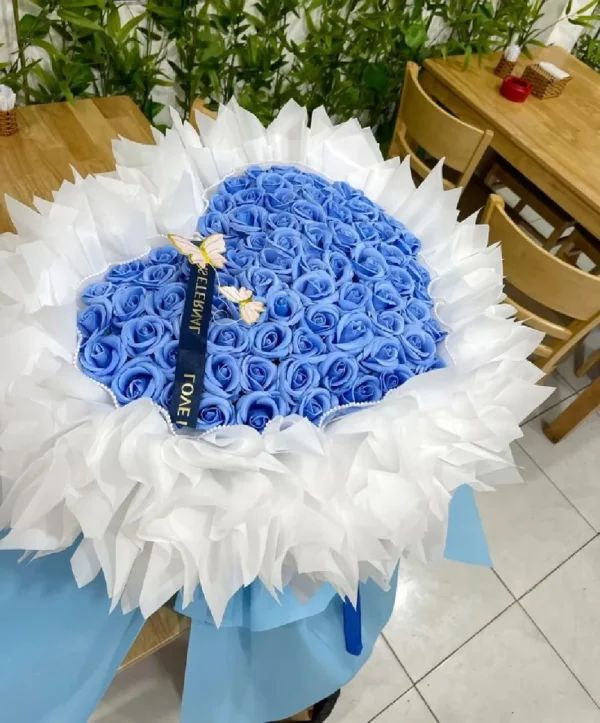 bó hoa sáp xanh dương giấy trắng bó hoa sáp xanh dương giấy trắng