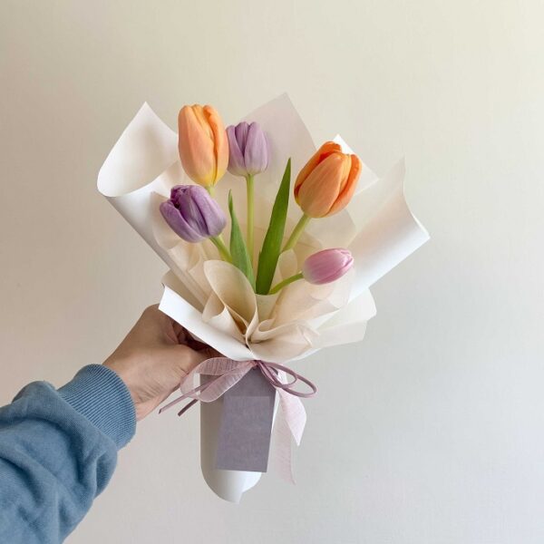 bo hoa tulip 5 bong 2