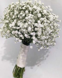 hoa cưới bi trắng