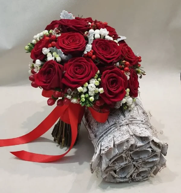 hoa cầm tay cô dâu hoa hồng đỏ hoa cầm tay cô dâu hoa hồng đỏ