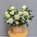 Lẵng hoa sen trắng đẹp