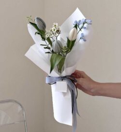 bó hoa tulip 3 bông