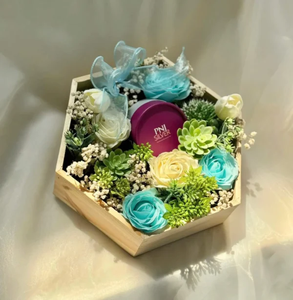 giỏ hoa hồng sáp sinh nhật