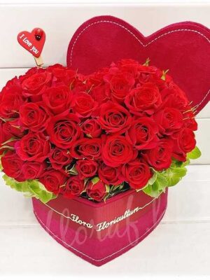 giỏ hoa sáp trái tim