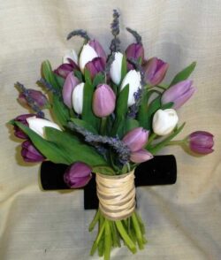 hoa cưới tulip màu tím