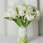 Hoa cưới tulip và linh lan