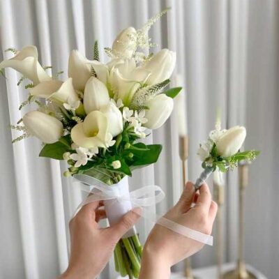 Hoa cưới tulip mix rum