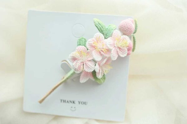 hoa đào bằng len (2)