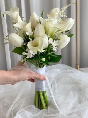 bo hoa cuoi cam tay calla lily bó hoa cưới cầm tay calla lily