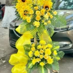 hoa chia buồn tone vàng