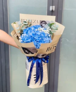 bó cẩm tú cầu 1 bông nhập khẩu bó giấy báo