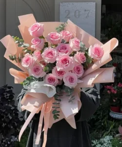bó hoa hồng lạc thần