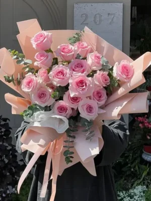 bó hoa hồng lạc thần