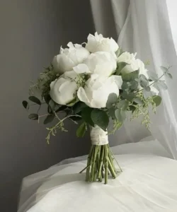 30+ mẫu hoa cưới cầm tay mẫu đơn trắng