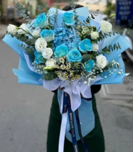 Bó hoa Yêu Thương thể hiện thông điệp tình yêu